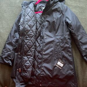 NWT Eddie Bauer black winter jacket size petite Large